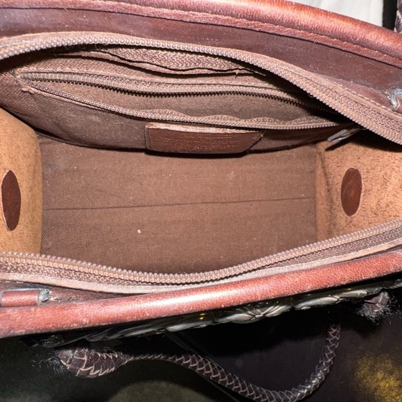 Brighton Chocolate Chantilly Brown Leather Handbag - Picture 8 of 14